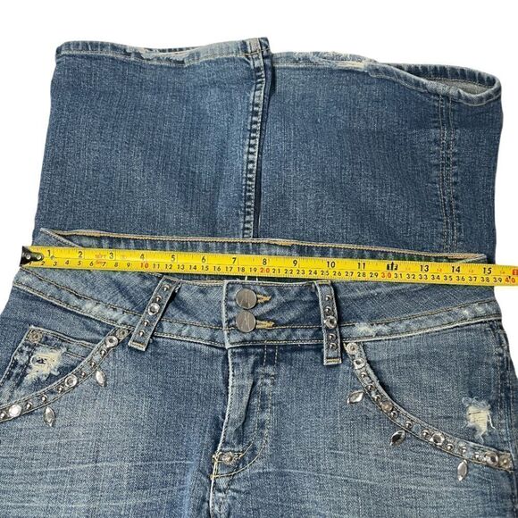 Marciano Women’s Distressed Blue Jeans w/ embellishments Size 29 - Picture 10 of 16